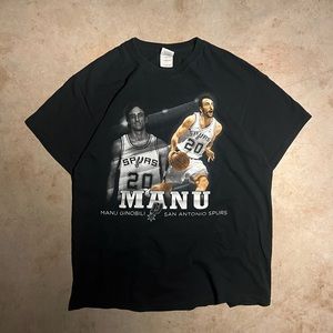 •Vintage San Antonio Spurs Player Tee•